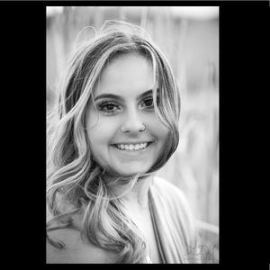 Meet your Posher, Alyssa